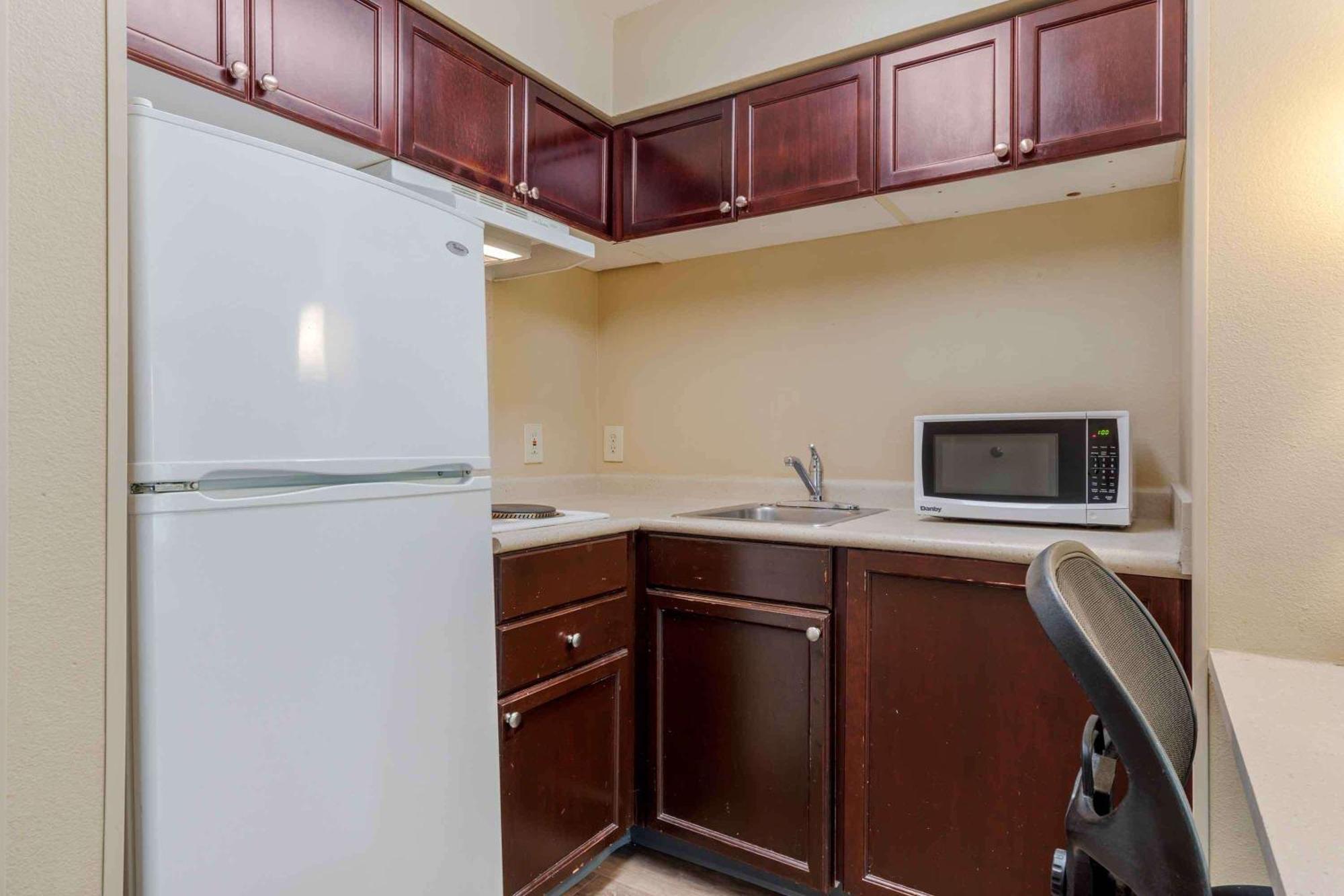 Extended Stay America Select Suites - Orlando - Maitland - Summit Tower Blvd Altamonte Springs Exteriér fotografie